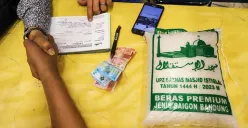 Perbedaan Zakat Maal dan Zakat Fitrah (Sumber: Pinterest)
