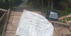 Ruas jalan hasil swadaya masyarakat di Kampung Sabrang Pasir, Desa Citeras, Kecamatan Rangkasbitung, Kabupaten Lebak. (Sumber: Dok. Warga)