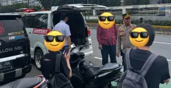 Beberapa aparat dilaporkan melakukan penggeledahan terhadap ambulans dalam aksi demonstrasi di Jakarta, Kamis, 27 Maret 2025. (Sumber: X/@nctzenhumanity)