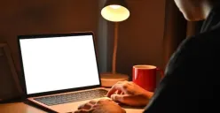 Tips mudah atasi suara laptop tiba-tiba hilang.  (Sumber: Pinterest)