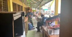 Suasana SMK PGRI 24 Jakarta di gedung baru, Tegal Alur, Cengkareng, Jakarta Barat pada Jumat, 2 Mei 2025 cukup memprihatinkan. (Sumber: Poskota/Primayanti Juli Kumala Manalu)