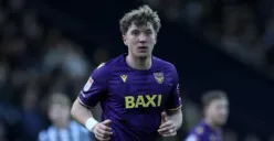 Striker Timnas Indonesia, Ole Romeny, menutup musim 2024/2025 dengan hasil imbang bersama klubnya, Oxford United. (Sumber: Instagram/@oufcofficial)