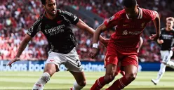 Pertandingan Liverpool vs Arsenal di pekan 36 Premier League 2024-25 berakhir imbang 2-2. (Sumber: Instagram @liverpoolfc)