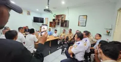 Komisi III DPRD Kabupaten Bogor saat inspeksi mendadak ke lokasi perusahaan yang berada di wilayah Kecamatan Gunungsindur. (Sumber: Dok. DPRD Kabupaten Bogor)
