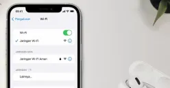 Cek garansi iPhone biar gak ketipu: cek model di Settings, serial number di checkcoverage.apple.com, IMEI di imei.kemenperin.go.id, dan pastikan beli di toko resmi. (Sumber: Talknologi)