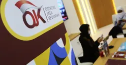 OJK ingatkan masyarakat gunakan pinjaman online resmi yang terdaftar agar aman. Cek status pinjol di situs OJK untuk hindari risiko bunga tinggi dan penagihan tidak etis. (Sumber: Dok/OJK)