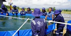 Kementan terus berupaya mewujudkan swasembada pangan nasional. Salah satu strategi utama adalah mendorong regenerasi petani melalui program Youth Entrepreneurship and Employment Support Services (YESS) (Sumber: Kementan)