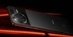 POCO F8 Ultra membawa desain modern dengan layar AMOLED besar dan modul kamera premium berbasis AI.