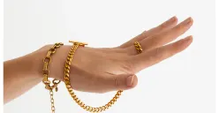 Keuntungan dan kelemahan membeli perhiasan emas untuk investasi. (Sumber: Freepik)