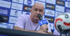 Bojan Hodak waspadai tinggi ancaman bintang Selangor, Faisal Halim. Baca bagaimana strategi Persib bendung serangan dan incar poin penuh di kandang GBLA. Kondisi terkini pemain timnas. (Sumber: persib.co.id)