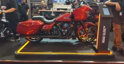 Harley-Davidson Road Glide menjadi motor termahal di IMOS 2025, ICE BSD, Padegangan, Kabupaten Tangerang. (Sumber: Poskota/Erwan Hartawan)