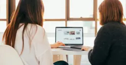 Alasan kamu harus investasi sekarang (Sumber: Unsplash/KOBU Agency)