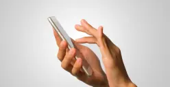 Ilustrasi iPhone. (Sumber: Freepik/Jcomp)