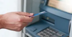 Ilustrasi, mesin ATM. (Sumber: freepik)