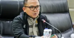 Wakil Ketua DPRD DKI Jakarta Basri Baco menyampaikan pandangan terkait pembahasan APBD Perubahan 2026 yang diharapkan berfokus pada program prioritas dan peningkatan PAD, Senin (3/8/2026). (Sumber: Istimewa)