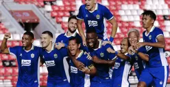 Selebrasi pemain Persib Bandung usai mengalahkan Persija Jakarta dengan skor 2-1. (Sumber: Instagram/@Persib)