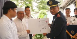 Pemberian remisi secara simbolis kepada warga binaan Rutan Kelas I Tangerang. (Sumber: Pos Kota/Veronica)
