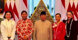Para host Pancatera menuai kritikan publik setelah sempat mengunggah foto bersama Presiden Prabowo Subianto dan Didit Hediprasetyo saat menghadiri HUT ke-81 RI di Istana Merdeka, Senin, 17 Agustus 2026. (Sumber: Instagram/@pancatera)