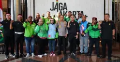 Kopdar Kebangsaan Jaga Jakarta, Polda Metro Jaya bersama ratusan komunitas ojek online (ojol). (Sumber: Istimewa)
