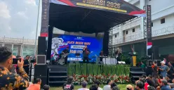Warga binaan menampilkan bakat musik dalam festival VIBRASI 2026 di Rutan Kelas I Jakarta Pusat dalam rangka memperingati HUT ke-81 Kemerdekaan RI. (Sumber: Istimewa)