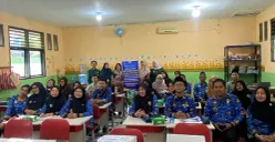 Potret guru sekolah dasar di wilayah Bekasi Barat yang ikut dalam kegiatan bertajuk "Pendampingan Guru SD dalam Memfasilitasi Deep Learning dengan Pendekatan Saintifik yang Terintegrasi Bahan Ajar Digital.” (Sumber: Istimewa)
