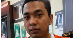 Yogi Gilang Arya Setia, penyedia layanan internet berbasis Starlink di Mentawai, kini menjadi terdakwa dalam perkara penyelenggaraan telekomunikasi tanpa izin. (Sumber: X/@daffiriffi)