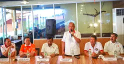 Ketua Umum KONI Pusat Letjen TNI Purn Marciano Norman saat melakukan visitasi veneu atau lokasi pertandingan PON Pantai Ancol 2026. (Sumber: Istimewa)