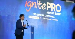 Direktur Pengembangan Ekosistem Digital, Kementerian Komunikasi dan Digital RI, Sonny Hendra Sudaryana memberikan paparan pada forum ignitePRO sebagai bagian dari rangkaian BATIC 2026. (Sumber: Dok. Istimewa)