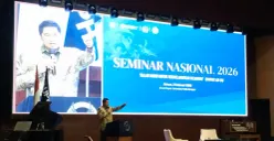 Menteri PKP, Maruar Sirait saat sambutan dalam seminar di UPH Karawaci, Lippo Village, Kelapa Dua, Kota Tangerang, Banten, Selasa, 3 Februari 2026. (Sumber: Poskota/Ali Mansur)