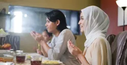 Ilustrasi - Membaca niat pusa Ramadhan sebulan penuh. (Sumber: Unsplash)