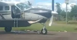 Pesawat Smart Air ditembaki di Papua. (Sumber: Dok. Mabes Polri)