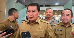 Bupati Tangerang, Maesyal Rasyid memastikan, tempat hiburan malam ditutup selama bulan Ramadhan 2026. (Sumber: Poskota/Veronica Prasetio)