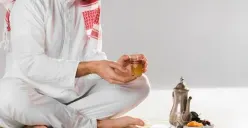 Ilustrasi. Ketahui waktu terbaik membaca niat puasa Ramadhan harian dan sebulan penuh. (Sumber: Freepik)