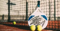 Ilustrasi, lapangan padel bermasalah di kompleks Pulosmas, Jakarta Timur. (Sumber: freepik)