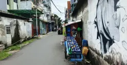 Air bersih yang dijual di Tambora, Jakarta Barat, Selasa, 24 Februari 2026. (Sumber: Poskota/M. Tegar Jihad)