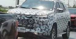 Spy shot Toyota Fortuner baru di Thailand mengungkap desain baru, opsi mesin, dan potensi teknologi hybrid. (Sumber: Car250)