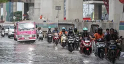 Ilustrasi banjir rob. (Sumber: Poskota)