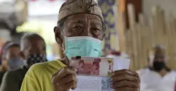 Pemerintah Siapkan Bansos Lebih Besar bagi KPM Usia Produktif di Awal 2026 (Sumber: Dok/Kemensos.go.id)