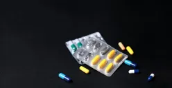Ilustrasi. Pengedar obat keras ditangkap di Kecamatan Neglasari, Kota Tangerang. (Sumber: Freepik/@azerbaijan-stockers)