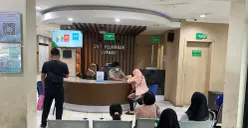 Potret pemeriksaan pasien di puskesma di wilayah Cengkareng, Jakarta Barat. (Sumber: Poskota/ Pandi Ramedhan)