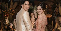 Momen lamaran El Rumi dan Syifa Hadju dapat disaksikan lewat link streaming di SCTV dan Vidio. (Sumber: Instagram/@syifahadju)