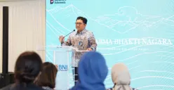 Direktur Human Capital & Compliance BNI, Munadi Herlambang memaparkan pilar penting perusahaan perbankan. (Sumber: Dok. Istimewa)