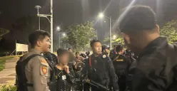 Tim Patroli Perintis Presisi Polres Metro Jakarta Barat mengamankan tiga remaja yang diduga terlibat dalam penyalahgunaan narkotika di kawasan Pesakih, Cengkareng, Sabtu, 4 Juli 2026. (Sumber: Polres Jakarta Barat)
