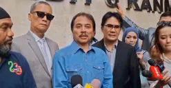 Potret Roy Suryo telah selesai menjalani pemeriksaan pencemaran nama baik terkait tudingan ijazah palsu mantan Presiden Republika Indonesia Joko Widodo (Jokowi), di Polda Metro Jaya, Jakarta Selatan, Kamis, 15 Mei 2025. (Sumber: Poskota/ Ali Mansur)
