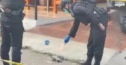 Garis polisi dipasang di kediaman kuasa hukum ahli waris sengketa lahan Arjuna HyperBowling di Pamulang, Tangerang Selatan, Minggu, 5 Juli 2026. (Sumber: Istimewa)