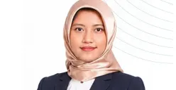 Sosok Aisyah Zakkiyah yang ditunjuk sebagai Komisaris PT PP (Persero) Tbk atau PTPP. (Sumber: X/@bilbiils_)