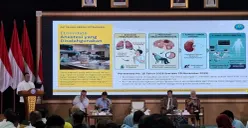 Kepala BNN RI Komjen Pol Suyudi Ario Seto memberikan paparan bahaya penggunaan rokok elektrik atau vape menggunakan cairan anestesi atau etomidate di Seminar Nasional HANI 2026. (Sumber: Poskota/Angga)