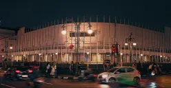 Kota Bandung saat malam hari. (Sumber: Pexels/Mada Riyanhadi)