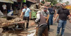 Penertiban Pasar Cisalak, Jalan Raya Jakarta-Bogor, Kecamatan Cimanggis, Kota Depok. (Sumber: Dok. Istimewa)