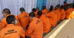 Para pelaku curanmor ditangkap selama Operasi Berantas Jaya 2026. (Sumber: Poskota/Ali Mansur)